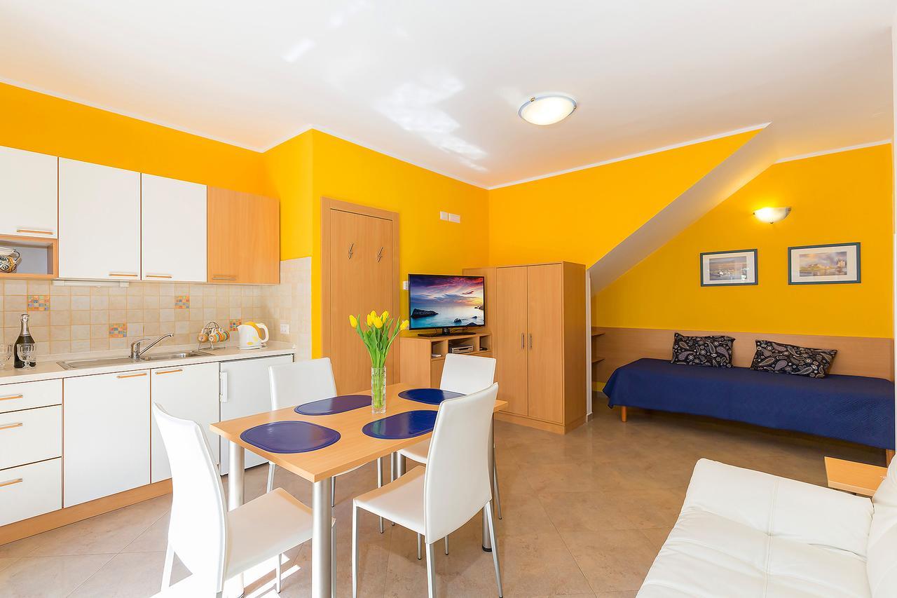 Apartment Gloria Premium Porec Esterno foto